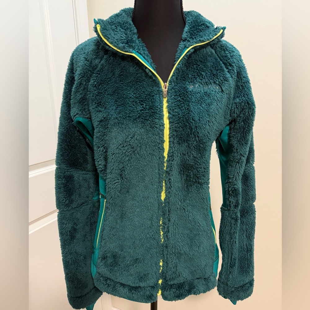 Columbia emerald green, fuzzy, zip-up jacket